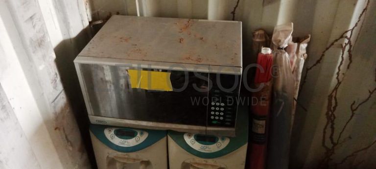 Termos acumulador  + Bebedouros + Diversos + Tv + Material Informático + Cabo de Rede + Mobiliário + Bobina   + Bobinas  + Máquinas de corte de relva + Cabos de aço  + Radiador  + Armazém ·