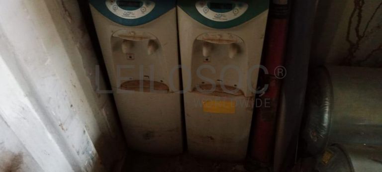 Termos acumulador  + Bebedouros + Diversos + Tv + Material Informático + Cabo de Rede + Mobiliário + Bobina   + Bobinas  + Máquinas de corte de relva + Cabos de aço  + Radiador  + Armazém ·