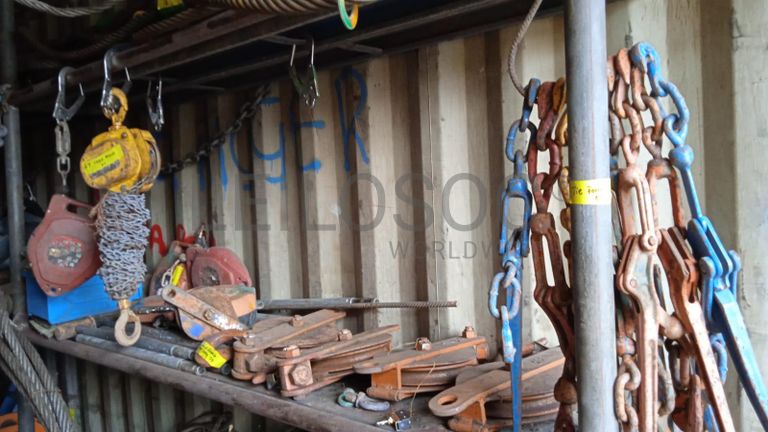 Diversos + Diversos + Manilhas + Diversos + Diversos + Diversos + Diversos + Diversos + Diversos + Diversos + Diversos + Diversos + Chain Block + Diversos + Diversos + Diversos + Diversos + Diversos + Diversos + Diversos + Contentor de 40P ·