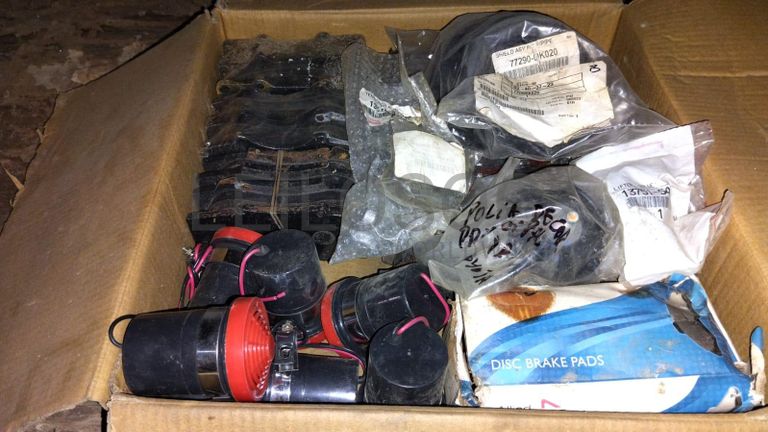 Tubos de escape + Kit de faroís + Faroís + Filtros + Diversos + Filtros + Filtros + 2042 + Filtros + Filtros + Diversos + Diversos + Farois + Freios + Filtros + Filtros + Filtros + Filtros + Diversos + Filtros + Diversos + Divesos + Filtros + Filtros + Diversos + Diversos + Sensores + Diversos + Filtros + Diversos + Diversos + Rolamentos + Diversos + Diversos + Diversos + Diversos + Diversos + Filtros + Diversos + Diversos + Transfomador + Contentor de 40P ·