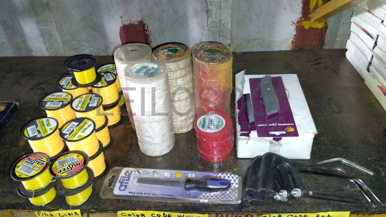 Diversos + Diversos + Grampos + Diversos + Diversos + Diversos + Electrodos + Diversos + Diversos + Diversos + Diversos + Diversos + Fitas + Diversos + Diversos + Máquinas Rebarbadora   + Diversos + Pregos 50×2.50mm + Diversos + Cintas + Cintas + Cintas + Cintas + Cintas + Mangueiras para maçarico  + Cintos de Segurança + Diversos + Diversos + Porcas + Porcas + Diversos + Pregos   + Parafusos + Material Hospitalar + Diversos + Cordas + Diversos + Material para Soldadura + Material para Instalacao electrica + Diversos + Spray Q20 + Braçadeiras + Rolos de rede   + Cerca de Segurança + Cabo flexível  + Abaraçadeiras + Materia para soldadura + Abraçadeiras + Diversos + Bombas de água   + Diversos + Compressor   + Contentor de 40P ·