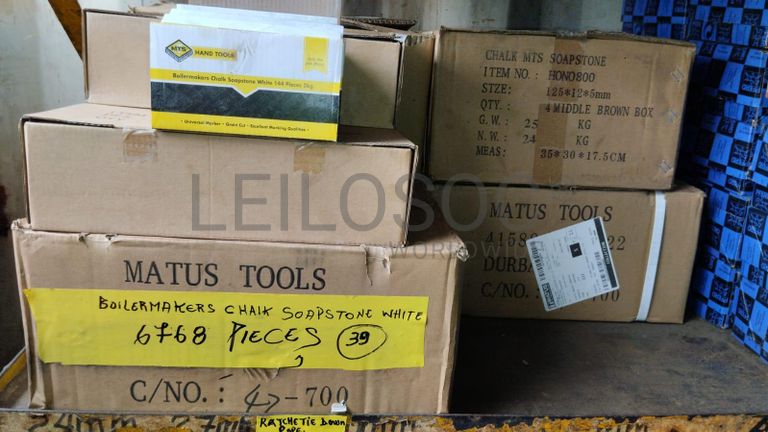 Diversos + Diversos + Grampos + Diversos + Diversos + Diversos + Electrodos + Diversos + Diversos + Diversos + Diversos + Diversos + Fitas + Diversos + Diversos + Máquinas Rebarbadora   + Diversos + Pregos 50×2.50mm + Diversos + Cintas + Cintas + Cintas + Cintas + Cintas + Mangueiras para maçarico  + Cintos de Segurança + Diversos + Diversos + Porcas + Porcas + Diversos + Pregos   + Parafusos + Material Hospitalar + Diversos + Cordas + Diversos + Material para Soldadura + Material para Instalacao electrica + Diversos + Spray Q20 + Braçadeiras + Rolos de rede   + Cerca de Segurança + Cabo flexível  + Abaraçadeiras + Materia para soldadura + Abraçadeiras + Diversos + Bombas de água   + Diversos + Compressor   + Contentor de 40P ·