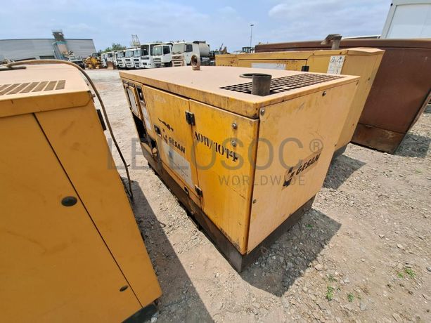 Grupo Eletrogéneo (22Kva) CAESAN TD 9000 - DPS 20 · Viana