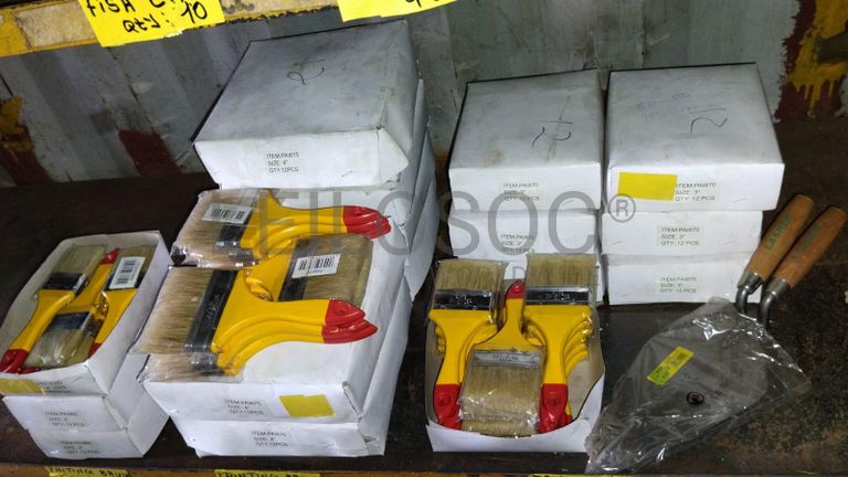 Diversos + Diversos + Grampos + Diversos + Diversos + Diversos + Electrodos + Diversos + Diversos + Diversos + Diversos + Diversos + Fitas + Diversos + Diversos + Máquinas Rebarbadora   + Diversos + Pregos 50×2.50mm + Diversos + Cintas + Cintas + Cintas + Cintas + Cintas + Mangueiras para maçarico  + Cintos de Segurança + Diversos + Diversos + Porcas + Porcas + Diversos + Pregos   + Parafusos + Material Hospitalar + Diversos + Cordas + Diversos + Material para Soldadura + Material para Instalacao electrica + Diversos + Spray Q20 + Braçadeiras + Rolos de rede   + Cerca de Segurança + Cabo flexível  + Abaraçadeiras + Materia para soldadura + Abraçadeiras + Diversos + Bombas de água   + Diversos + Compressor   + Contentor de 40P ·