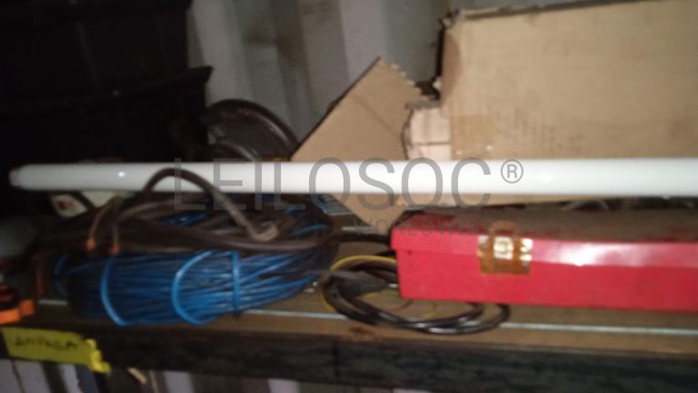 Diversos + Diversos + Caixas de Ferramentas + Diversos + Diversos + Diversos + Diversos + Diversos + Diversos + Diversos +  Lâmpadas de longo alcance. + Anilhas + Diversos + Heat Shrinks + Diversos + Discos de Corte + Motores + Porcas + Diversos + Braçadeiras + Diversos + Chapas 1,5m + Contentor de 40P ·