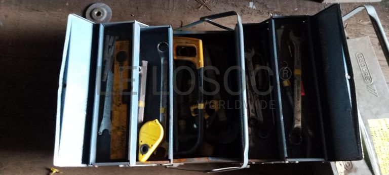 Diversos + Diversos + Diversos + Diversos + Diversos + Diversos + Extintores + Mobiliário + Diversos ·