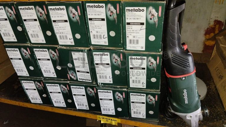 Diversos + Diversos + Grampos + Diversos + Diversos + Diversos + Electrodos + Diversos + Diversos + Diversos + Diversos + Diversos + Fitas + Diversos + Diversos + Máquinas Rebarbadora   + Diversos + Pregos 50×2.50mm + Diversos + Cintas + Cintas + Cintas + Cintas + Cintas + Mangueiras para maçarico  + Cintos de Segurança + Diversos + Diversos + Porcas + Porcas + Diversos + Pregos   + Parafusos + Material Hospitalar + Diversos + Cordas + Diversos + Material para Soldadura + Material para Instalacao electrica + Diversos + Spray Q20 + Braçadeiras + Rolos de rede   + Cerca de Segurança + Cabo flexível  + Abaraçadeiras + Materia para soldadura + Abraçadeiras + Diversos + Bombas de água   + Diversos + Compressor   + Contentor de 40P ·