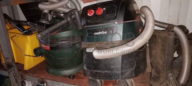 Aspiradores industriais   + Diversos + Serra circular   + Diversos + Vaporizador GOLDAIR   + Diversos + Diversos + Diversos ·