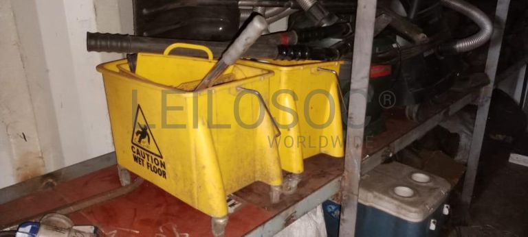 Aspiradores industriais   + Diversos + Serra circular   + Diversos + Vaporizador GOLDAIR   + Diversos + Diversos + Diversos ·