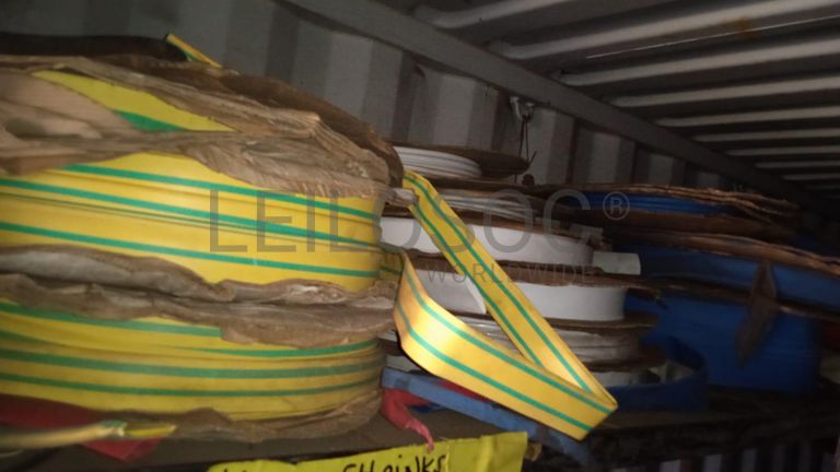 Diversos + Diversos + Caixas de Ferramentas + Diversos + Diversos + Diversos + Diversos + Diversos + Diversos + Diversos +  Lâmpadas de longo alcance. + Anilhas + Diversos + Heat Shrinks + Diversos + Discos de Corte + Motores + Porcas + Diversos + Braçadeiras + Diversos + Chapas 1,5m + Contentor de 40P ·