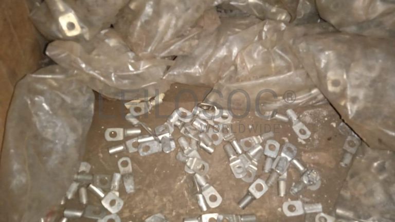 Diversos + Diversos + Caixas de Ferramentas + Diversos + Diversos + Diversos + Diversos + Diversos + Diversos + Diversos +  Lâmpadas de longo alcance. + Anilhas + Diversos + Heat Shrinks + Diversos + Discos de Corte + Motores + Porcas + Diversos + Braçadeiras + Diversos + Chapas 1,5m + Contentor de 40P ·