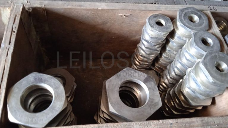 Diversos + Diversos + Caixas de Ferramentas + Diversos + Diversos + Diversos + Diversos + Diversos + Diversos + Diversos +  Lâmpadas de longo alcance. + Anilhas + Diversos + Heat Shrinks + Diversos + Discos de Corte + Motores + Porcas + Diversos + Braçadeiras + Diversos + Chapas 1,5m + Contentor de 40P ·