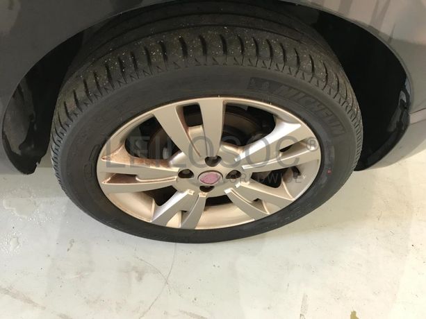 Fiat Fiorino Qubo 1.3D Multijet · Ano 2011