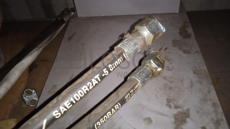 Diversos + Rebarbadeiras   + Diversos + Diversos + Rebarbadeiras + Furadeira + Diversos + Braçadeiras + Torque Wreck + Radiadores + Diversos + Diversos + Diversos + Diversos + Diversos + Diversos + Diversos + Diversos + Contentor de 40P ·