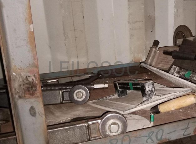 Aspiradores industriais   + Diversos + Serra circular   + Diversos + Vaporizador GOLDAIR   + Diversos + Diversos + Diversos ·