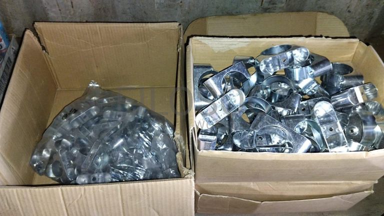 Diversos + Diversos + Grampos + Diversos + Diversos + Diversos + Electrodos + Diversos + Diversos + Diversos + Diversos + Diversos + Fitas + Diversos + Diversos + Máquinas Rebarbadora   + Diversos + Pregos 50×2.50mm + Diversos + Cintas + Cintas + Cintas + Cintas + Cintas + Mangueiras para maçarico  + Cintos de Segurança + Diversos + Diversos + Porcas + Porcas + Diversos + Pregos   + Parafusos + Material Hospitalar + Diversos + Cordas + Diversos + Material para Soldadura + Material para Instalacao electrica + Diversos + Spray Q20 + Braçadeiras + Rolos de rede   + Cerca de Segurança + Cabo flexível  + Abaraçadeiras + Materia para soldadura + Abraçadeiras + Diversos + Bombas de água   + Diversos + Compressor   + Contentor de 40P ·