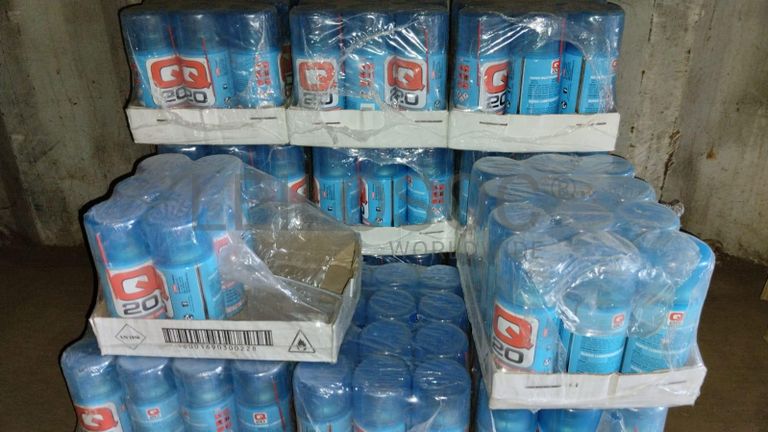 Diversos + Diversos + Grampos + Diversos + Diversos + Diversos + Electrodos + Diversos + Diversos + Diversos + Diversos + Diversos + Fitas + Diversos + Diversos + Máquinas Rebarbadora   + Diversos + Pregos 50×2.50mm + Diversos + Cintas + Cintas + Cintas + Cintas + Cintas + Mangueiras para maçarico  + Cintos de Segurança + Diversos + Diversos + Porcas + Porcas + Diversos + Pregos   + Parafusos + Material Hospitalar + Diversos + Cordas + Diversos + Material para Soldadura + Material para Instalacao electrica + Diversos + Spray Q20 + Braçadeiras + Rolos de rede   + Cerca de Segurança + Cabo flexível  + Abaraçadeiras + Materia para soldadura + Abraçadeiras + Diversos + Bombas de água   + Diversos + Compressor   + Contentor de 40P ·