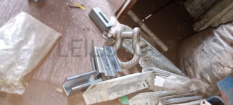 Aspiradores industriais   + Diversos + Serra circular   + Diversos + Vaporizador GOLDAIR   + Diversos + Diversos + Diversos ·