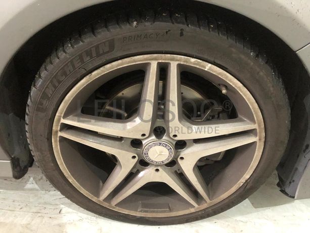 Mercedes-Benz CLA 220 D · Ano 2013