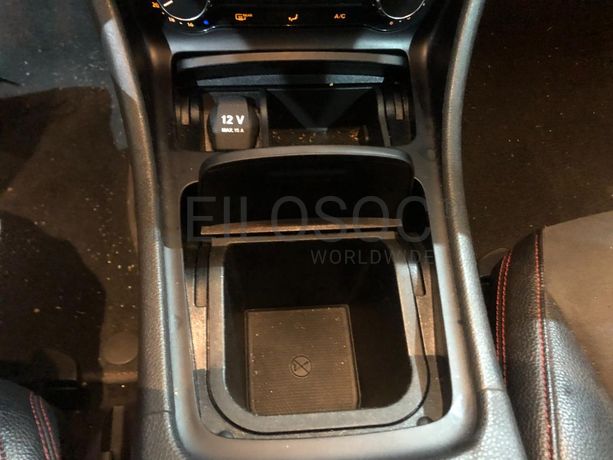 Mercedes-Benz CLA 220 D · Ano 2013