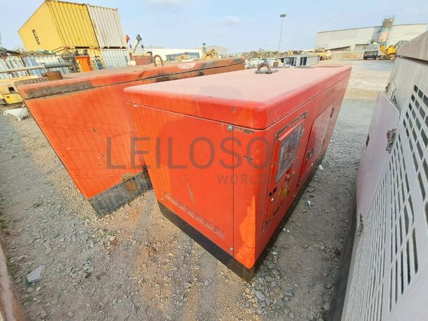 Grupo Eletrogéneo (45Kva) GENELEC GPW 45 · Viana
