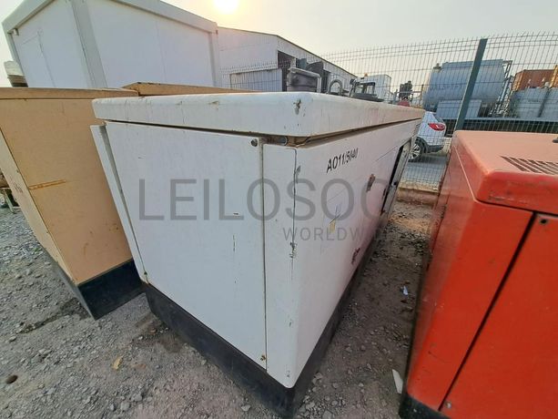 Grupo Eletrogéneo (100Kva) GENELEC GPW 100 · Viana