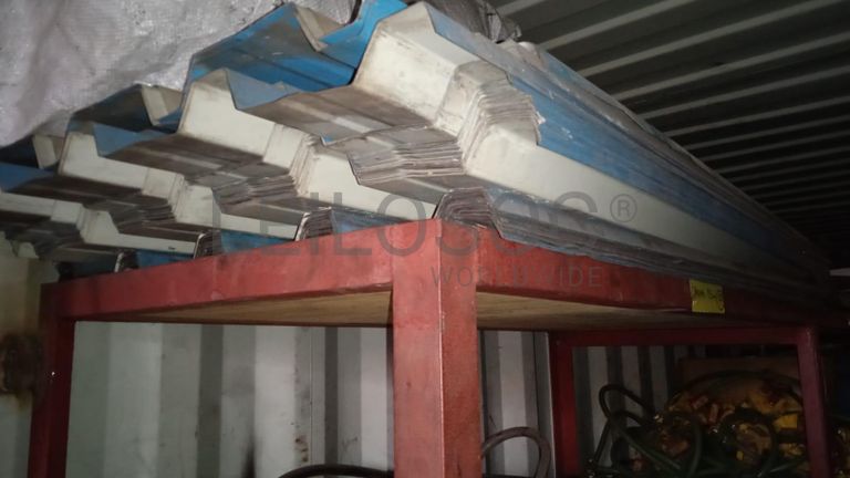 Diversos + Rebarbadeiras   + Diversos + Diversos + Rebarbadeiras + Furadeira + Diversos + Braçadeiras + Torque Wreck + Radiadores + Diversos + Diversos + Diversos + Diversos + Diversos + Diversos + Diversos + Diversos + Contentor de 40P ·