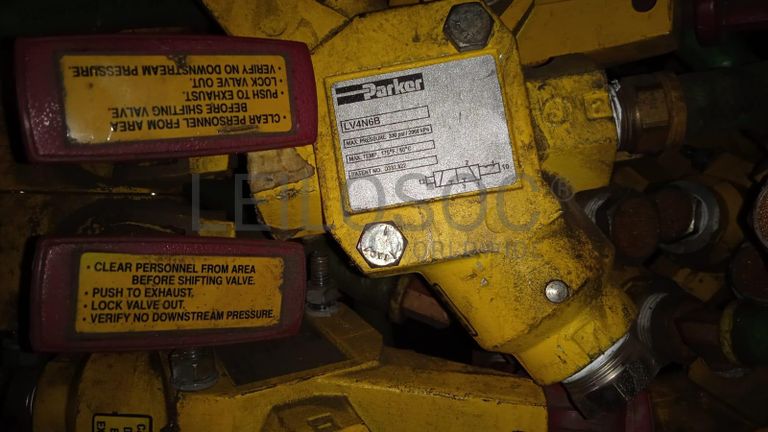 Diversos + Rebarbadeiras   + Diversos + Diversos + Rebarbadeiras + Furadeira + Diversos + Braçadeiras + Torque Wreck + Radiadores + Diversos + Diversos + Diversos + Diversos + Diversos + Diversos + Diversos + Diversos + Contentor de 40P ·