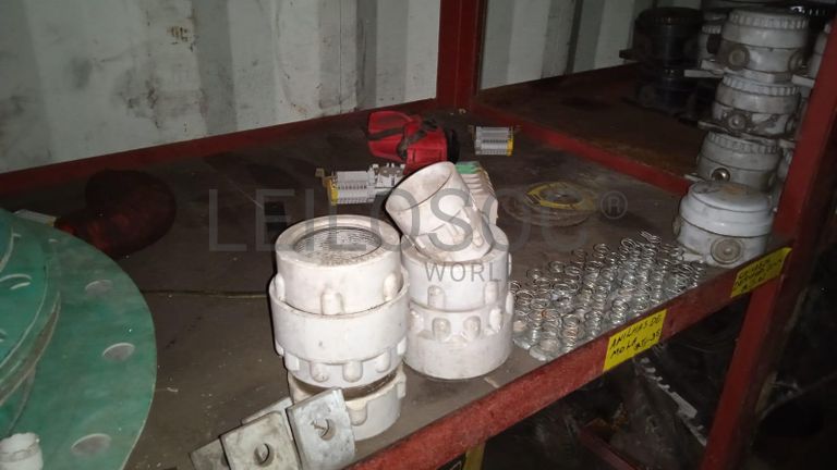 Diversos + Rebarbadeiras   + Diversos + Diversos + Rebarbadeiras + Furadeira + Diversos + Braçadeiras + Torque Wreck + Radiadores + Diversos + Diversos + Diversos + Diversos + Diversos + Diversos + Diversos + Diversos + Contentor de 40P ·