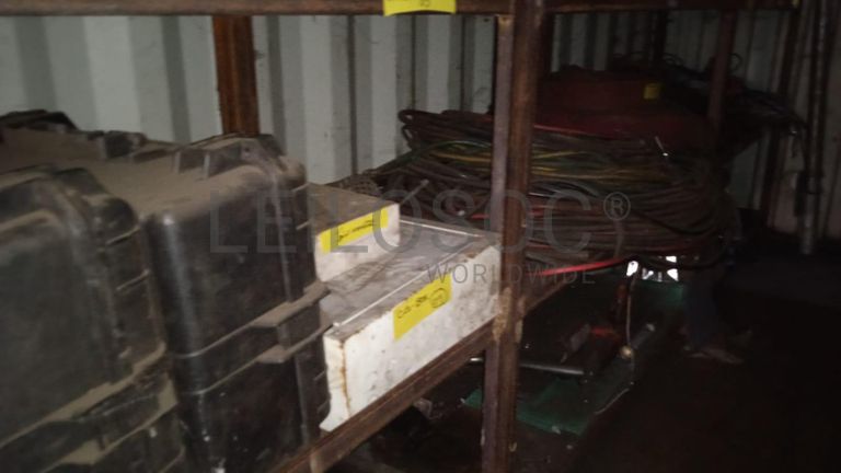 Diversos + Rebarbadeiras   + Diversos + Diversos + Rebarbadeiras + Furadeira + Diversos + Braçadeiras + Torque Wreck + Radiadores + Diversos + Diversos + Diversos + Diversos + Diversos + Diversos + Diversos + Diversos + Contentor de 40P ·