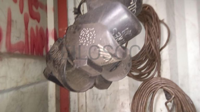 Diversos + Rebarbadeiras   + Diversos + Diversos + Rebarbadeiras + Furadeira + Diversos + Braçadeiras + Torque Wreck + Radiadores + Diversos + Diversos + Diversos + Diversos + Diversos + Diversos + Diversos + Diversos + Contentor de 40P ·