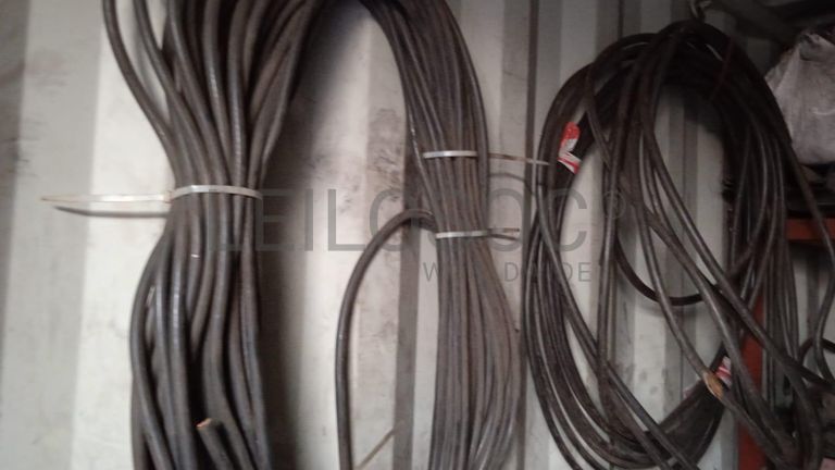 Diversos + Rebarbadeiras   + Diversos + Diversos + Rebarbadeiras + Furadeira + Diversos + Braçadeiras + Torque Wreck + Radiadores + Diversos + Diversos + Diversos + Diversos + Diversos + Diversos + Diversos + Diversos + Contentor de 40P ·