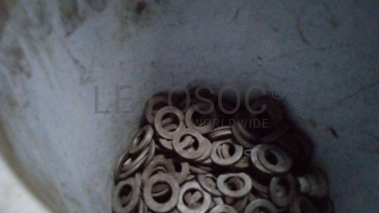 Diversos + Rebarbadeiras   + Diversos + Diversos + Rebarbadeiras + Furadeira + Diversos + Braçadeiras + Torque Wreck + Radiadores + Diversos + Diversos + Diversos + Diversos + Diversos + Diversos + Diversos + Diversos + Contentor de 40P ·