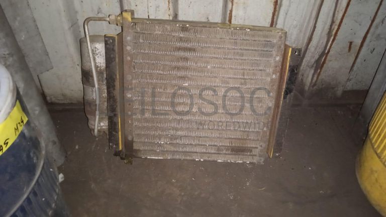 Diversos + Rebarbadeiras   + Diversos + Diversos + Rebarbadeiras + Furadeira + Diversos + Braçadeiras + Torque Wreck + Radiadores + Diversos + Diversos + Diversos + Diversos + Diversos + Diversos + Diversos + Diversos + Contentor de 40P ·