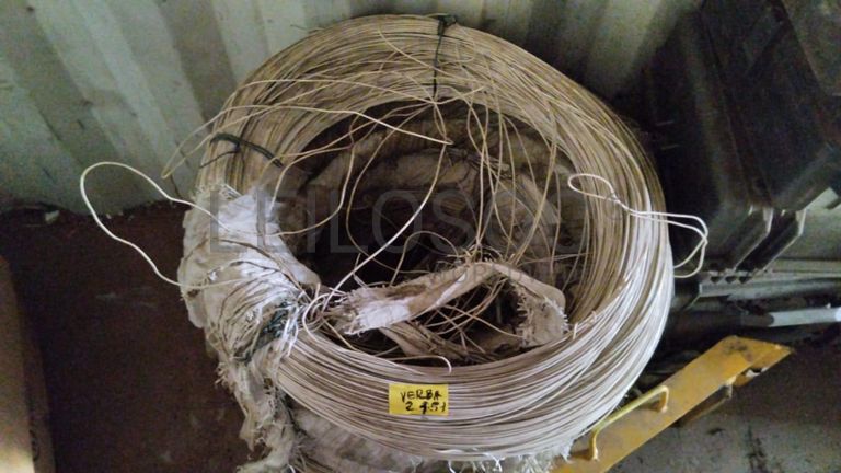 Máquina de soldar tubos pVC + Máquina de soldar tubos PVC   + Compressor de Ar   + Bombas de água  + Macaco hidráulico + Rolos de Arrame   + Aventais de couro  + Diversos + Diversos + Cabos Hidráulicos + Diversos + Diversos + Mobiliário + Diversos + Diversos + Contentor de 40P ·