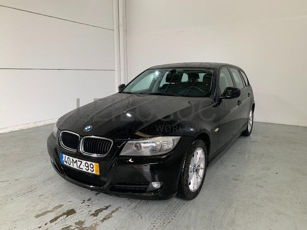 BMW 318D Touring · Ano 2012