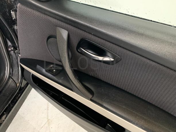 BMW 318D Touring · Ano 2012