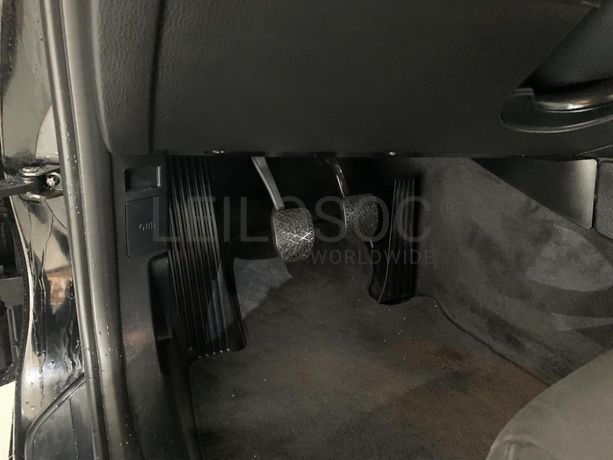 BMW 318D Touring · Ano 2012