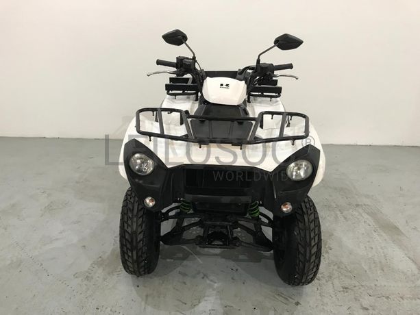 Moto 4 Kawasaki KVF 300