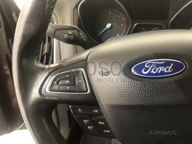 Ford Focus · Ano 2015