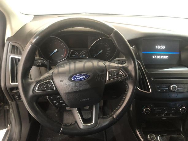 Ford Focus · Ano 2015