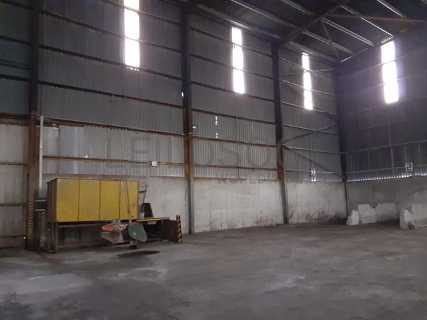 Estabelecimento Comercial ·  Transformação, reciclagem e refinação de alumínios e outros resíduos · Viana do Castelo