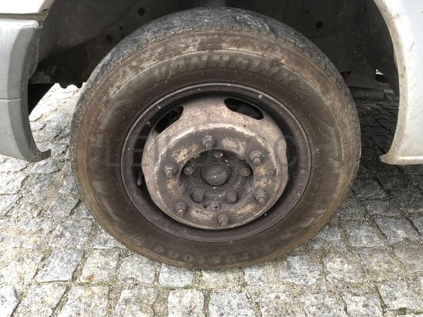 Mercedes-Benz 413CDI · Ano 2001