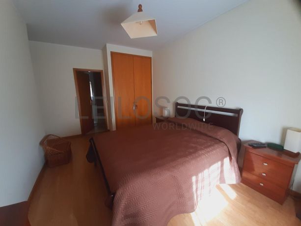 Apartamento T2 c/ Lugar de Garagem · Vila Nova de Gaia