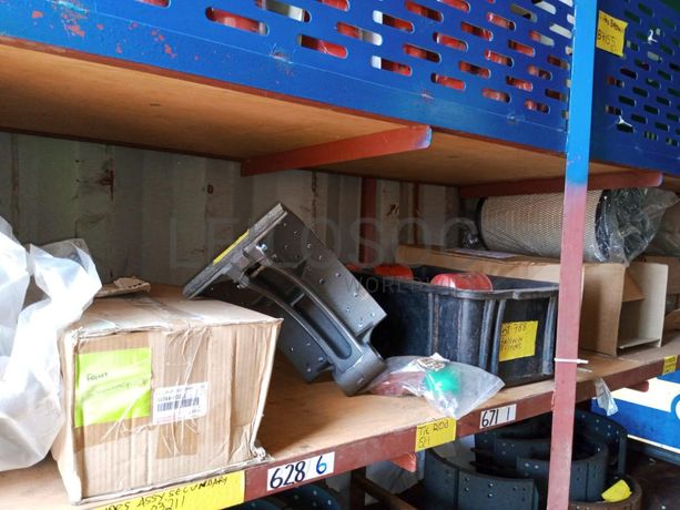 Diversos + Termos Acumuladres + Diversos + Pneus + Contentor de 40P ·