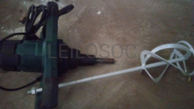 Diversos + Diversos + Gerador  + Diversos + Diversos + Diversos + Diversos + Diversos + Máquina de lichar + Cimento cola + Contentor de 40P ·