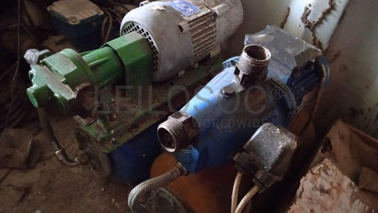 Máquina para fazer rosca   + Diversos + Bomba de água + Motores + Diversos + Diversos + Bombas de água   + Diversos + Diversos + Compressor de ar + Compressor de ar + Compactadora Turner Morris + Compressor de ar + Compressor Oceanos  + Contentor de 40P ·