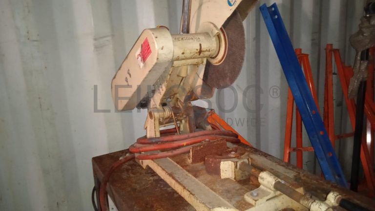 Máquina para fazer rosca   + Diversos + Bomba de água + Motores + Diversos + Diversos + Bombas de água   + Diversos + Diversos + Compressor de ar + Compressor de ar + Compactadora Turner Morris + Compressor de ar + Compressor Oceanos  + Contentor de 40P ·