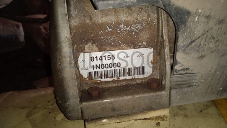 Máquina para fazer rosca   + Diversos + Bomba de água + Motores + Diversos + Diversos + Bombas de água   + Diversos + Diversos + Compressor de ar + Compressor de ar + Compactadora Turner Morris + Compressor de ar + Compressor Oceanos  + Contentor de 40P ·