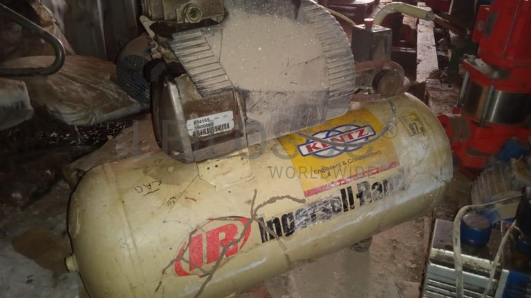 Máquina para fazer rosca   + Diversos + Bomba de água + Motores + Diversos + Diversos + Bombas de água   + Diversos + Diversos + Compressor de ar + Compressor de ar + Compactadora Turner Morris + Compressor de ar + Compressor Oceanos  + Contentor de 40P ·